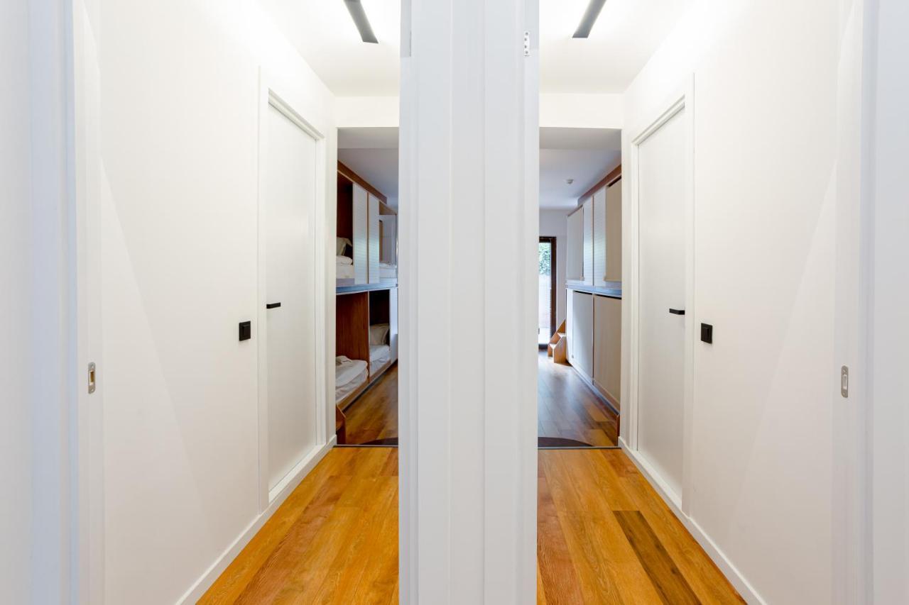 The Tbilisi Pod Hostel ภายนอก รูปภาพ