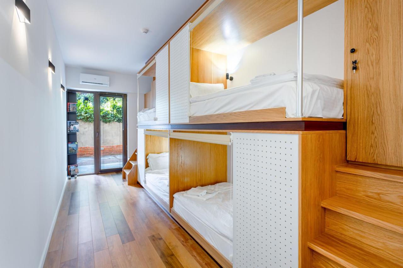 The Tbilisi Pod Hostel ภายนอก รูปภาพ