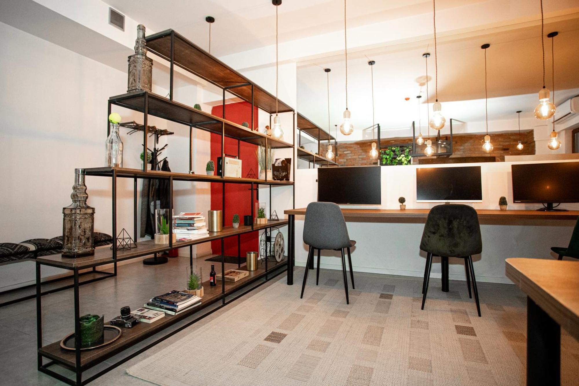 The Tbilisi Pod Hostel ภายนอก รูปภาพ